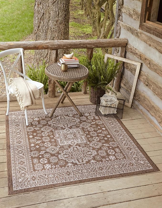 Unique Loom Outdoor Aztec Collection Area Rug - Chalca (5' 3" Square, Brown/ Ivory)