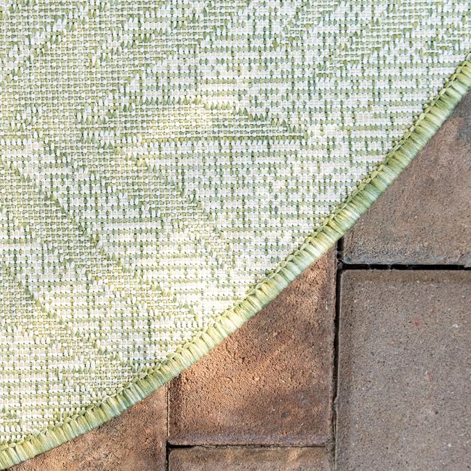 Unique Loom Outdoor Botanical Collection Area Rug - Palm (4' 1" Round, Green/ Ivory)
