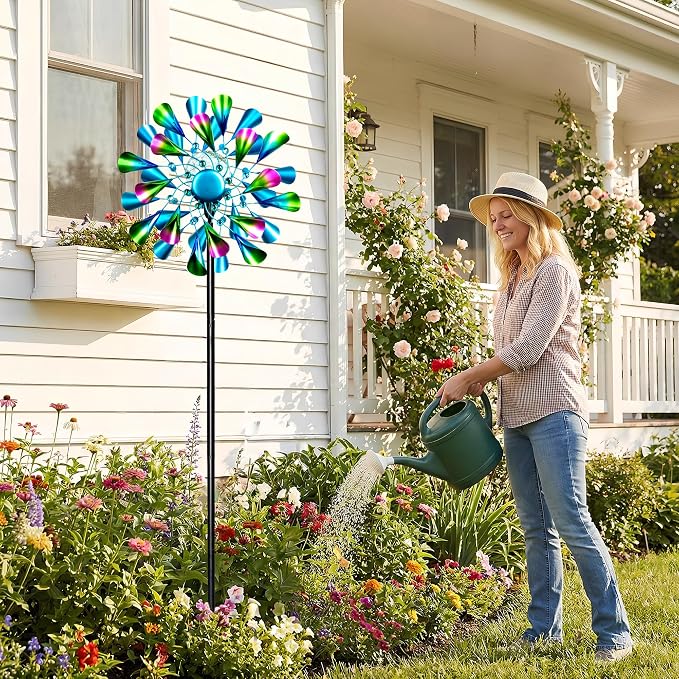 Solar Wind Spinner Outdoor Metal - Peacock Kinetic Garden Sculptures with Color-Changing LED Lights, Waterproof Wind Catchers Yard Art Decor for Patio Lawn, for Women (Green)