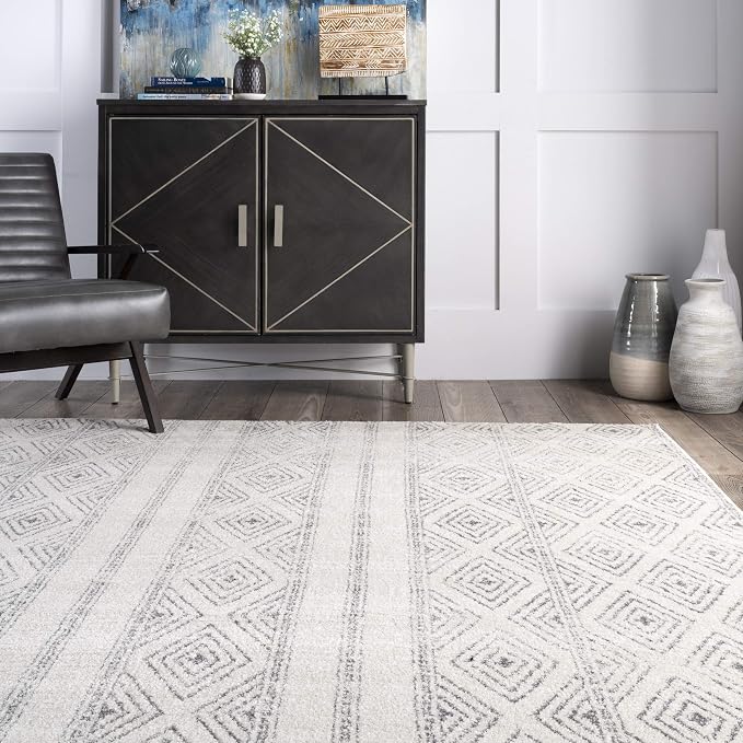 nuLOOM Sarina Tribal Diamonds Area Rug, 4x6, Grey
