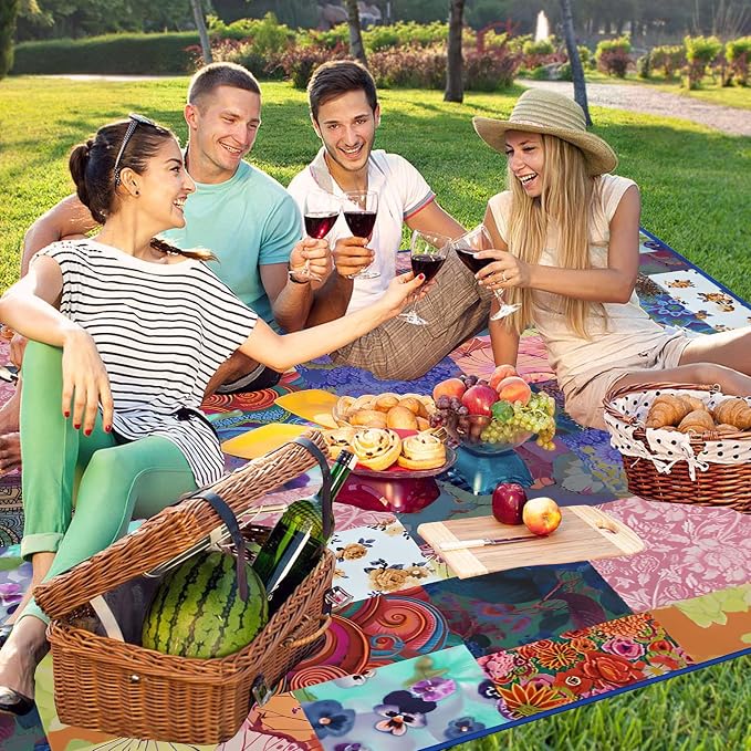 Supfitness Extra Large Picnic Blankets Waterproof Foldable (80 "x 80") Beach Blanket Waterproof Sandproof,3-Layer Thicking Mat Outdoor Packable Camping Blanket