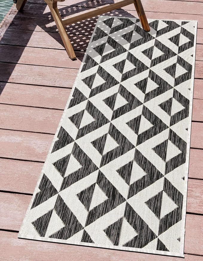 Unique Loom Outdoor Collection Area Rug - Napa (2' x 8' Runner, Charcoal Gray/ Ivory)