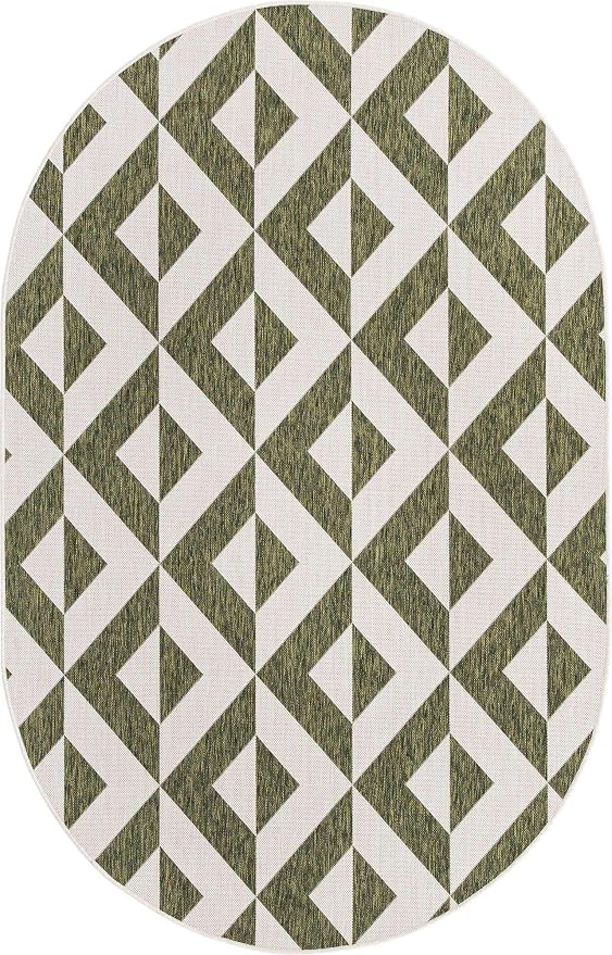 Unique Loom Outdoor Collection Area Rug - Napa (5' 3" x 8' Oval, Green/ Ivory)
