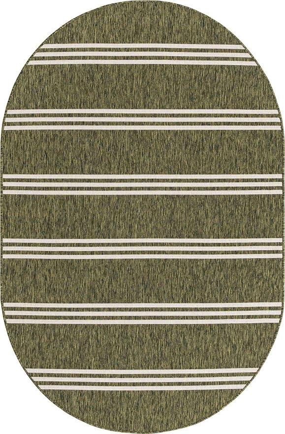 Unique Loom Outdoor Collection Area Rug - Anguilla (5' 3' x 8' Oval, Green/ Ivory)