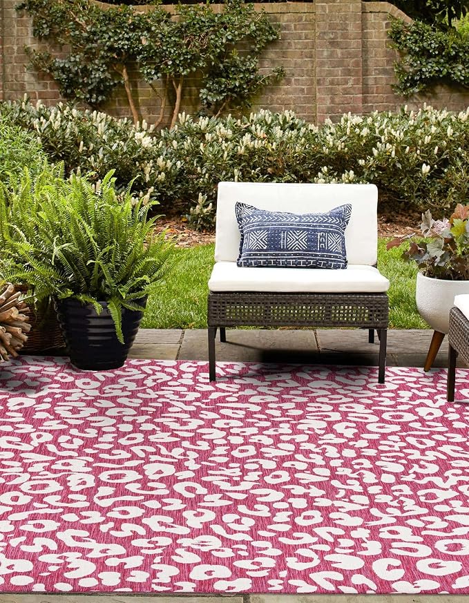 Unique Loom Outdoor Safari Collection Area Rug - Leopard (10' Square, Magenta/ Ivory)