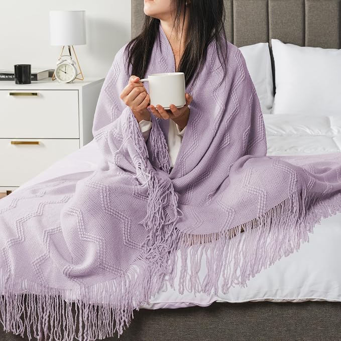 PAVILIA Lavender Purple Knit Throw Blanket for Couch Bed, Soft Knitted Farmhouse Sofa Throw for Living Room, Lightweight Decorative Summer Throw Blanket for Chair, Outdoor Textured Boho Blanket, 50x60