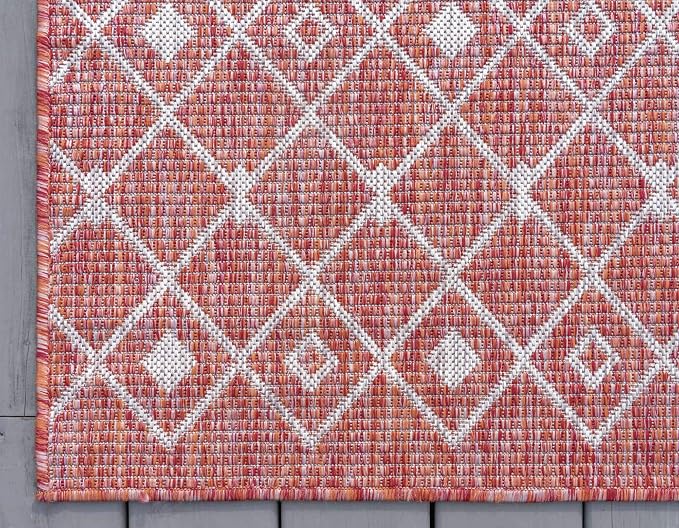 Unique Loom Outdoor Trellis Collection Area Rug - Tribal Trellis (7' 1" x 10' Rectangle, Rust Red/ Ivory)