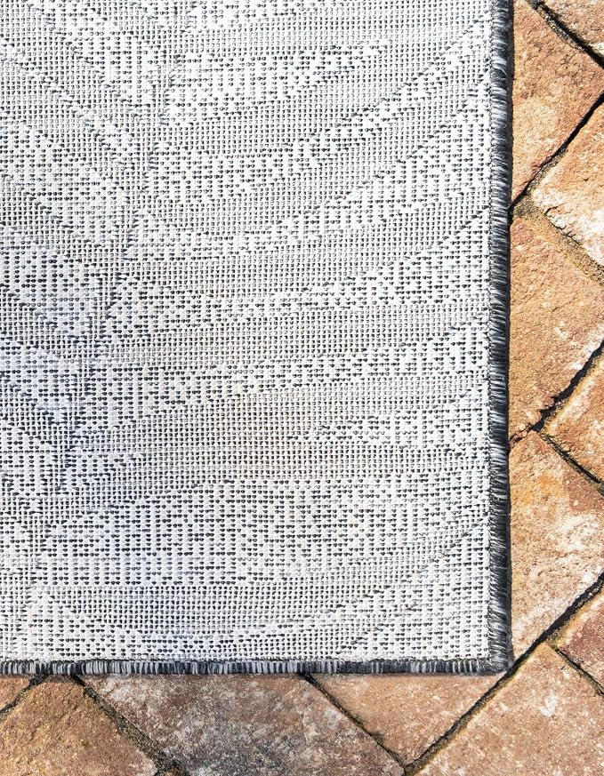 Unique Loom Outdoor Botanical Collection Area Rug - Palm (2' x 6' 1" Runner, Charcoal/ Ivory)