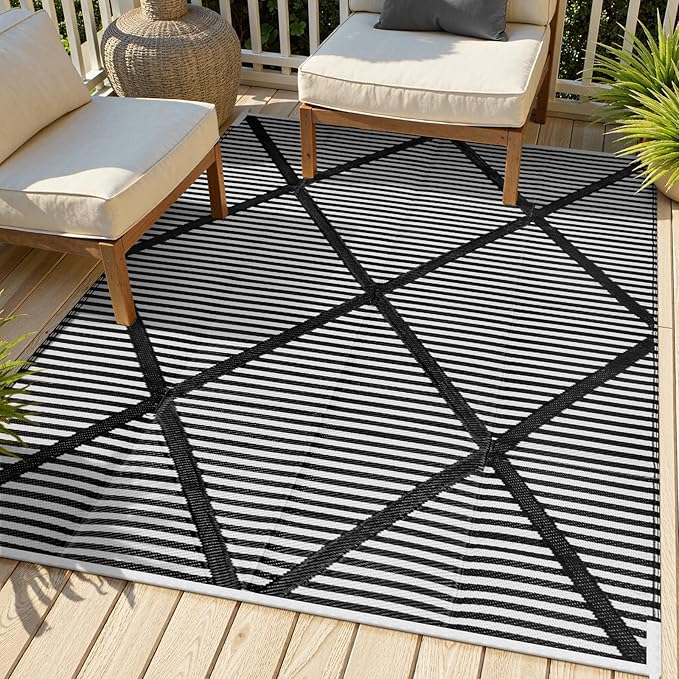 Lahome Waterproof Outdoor Rug 6x9, Reversible Plastic Straw Outdoor Patio Rugs for Camping, Rv Mats for Outside Porch Decor Backyard Camper Picnic, Black 6'x9'