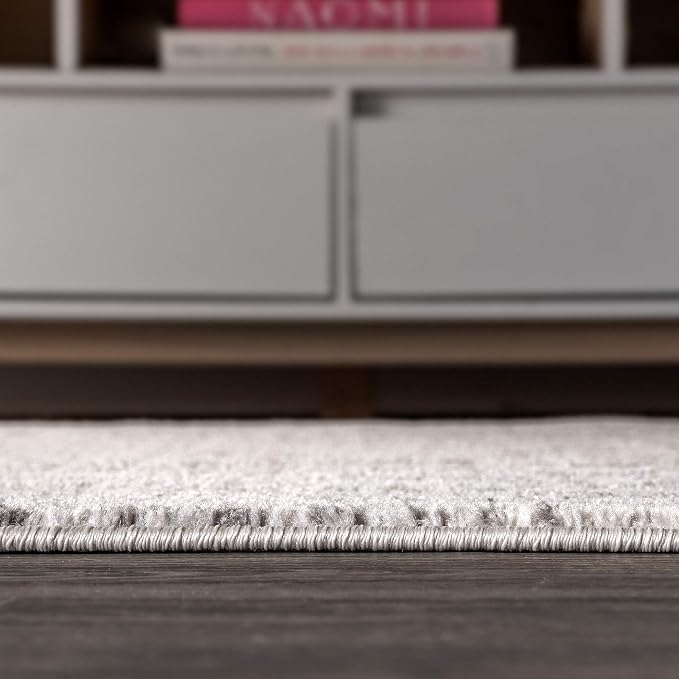 JONATHAN Y Boho Vintage Diamond Cream/Gray Round Area Rug 5 ft, Moroccan Hype for Living Room, Bedroom, Kitchen, Office, Easy-Cleaning, High Traffic, Pet-Friendly, Non-Shedding (MOH101B-5R)