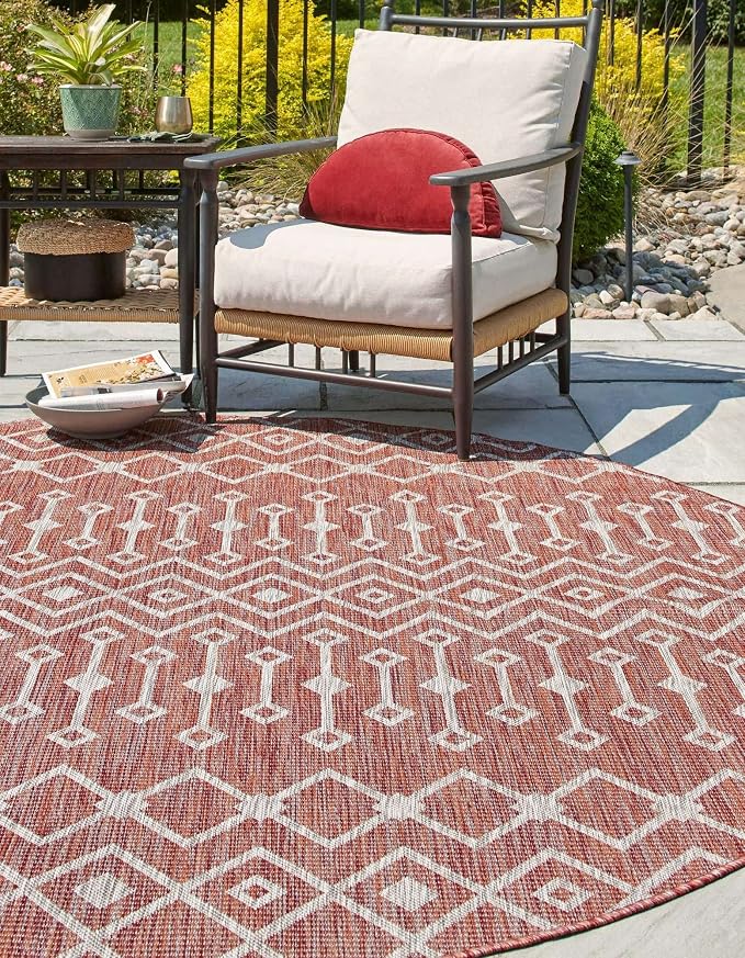 Unique Loom Outdoor Trellis Collection Area Rug - Tribal Trellis (10' 8" Round, Rust Red/ Ivory)