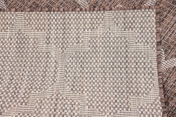 Unique Loom Outdoor Trellis Collection Area Rug (8' x 11' 4" Rectangle, Brown/ Ivory)