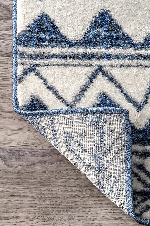 nuLOOM Transitional Tribal Becky Area Rug, 4' x 6', Navy