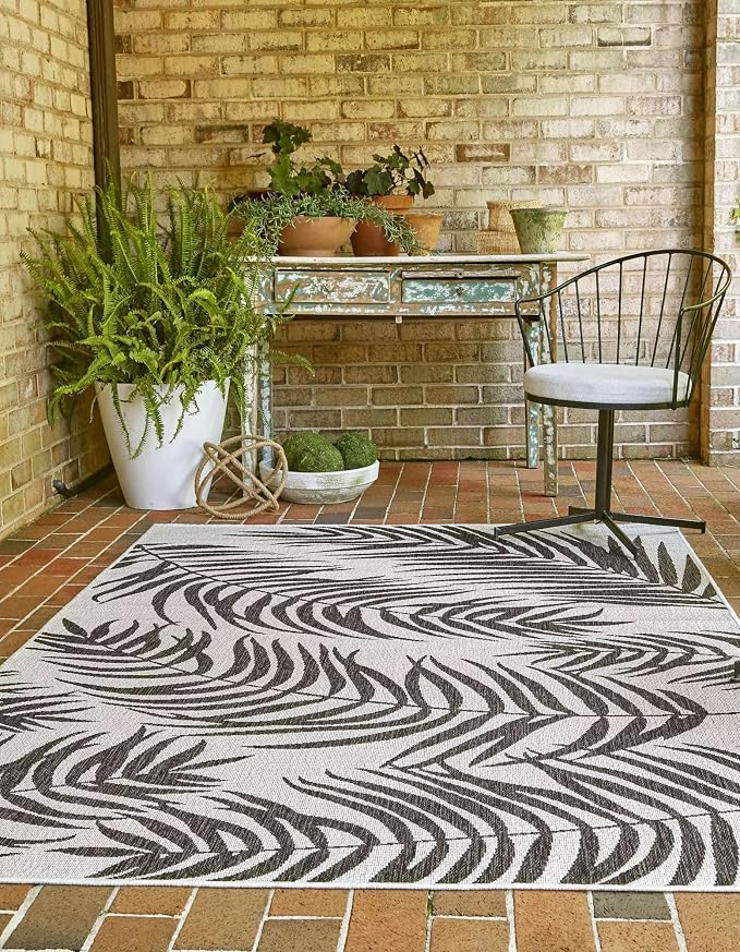 Unique Loom Outdoor Botanical Collection Area Rug - Palm (5' 3" x 8' Rectangle, Charcoal Ivory/ Gray)