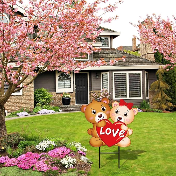 JarThenaAMCS Valentine' s Day Metal Garden Stake Welcome Yard Sign Bear Couple with Love Heart Decorative Lawn Sign for Wedding Anniversary Home Outside Lawn Porch Walkway Decor