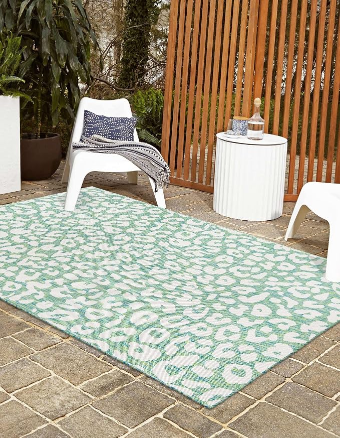 Unique Loom Outdoor Safari Collection Area Rug - Leopard (7' 10" x 11' Rectangle, Green Blue/ Ivory)