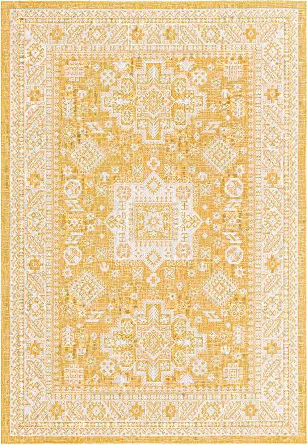 Unique Loom Outdoor Aztec Collection Area Rug - Chalca (7' 1" x 10' Rectangle, Yellow/ Ivory)