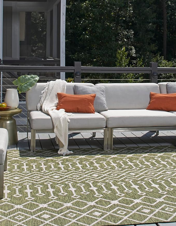 Unique Loom Outdoor Trellis Collection Area Rug - Tribal Trellis (7' 10" Square, Green/ Natural)