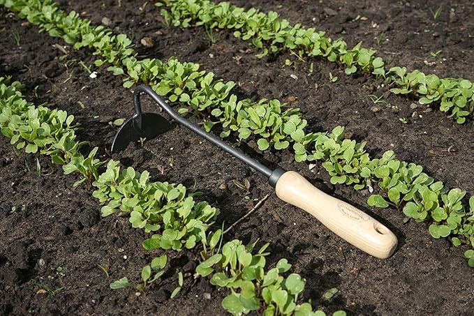 Onion Hoe Garden Tool – Heirloom-Quality Weeder & Chopping Hoe with Boron Steel Blade and Ash Wood Handle – 14" Long – Ideal for Flower Beds & Vegetable Gardens