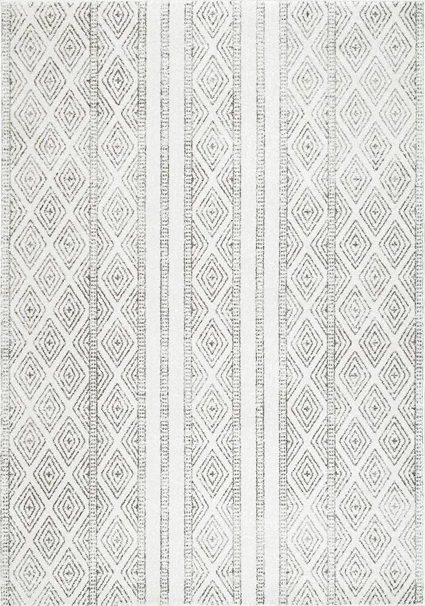 nuLOOM Sarina Tribal Diamonds Area Rug, 4x6, Grey