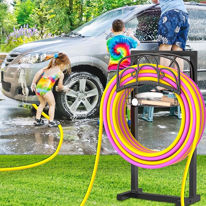 Garden Hose Holder,Heavy Duty Freestanding Detachable Storage Reel Stand,Upgraded 4 Spikes Hose Hanger for Outside Yard Lawn (curved line with Storage Basket)