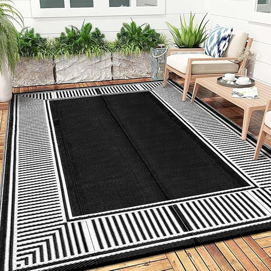 Garvee Outdoor Rug 9x18 Outdoor Patio Rug Reversible Plastic Straw Rugs Waterproof Foldable Mat Easy Clean Lightweight Carpet for Backyard Camping Porch RV Beach Balcony Deck Picnic Border Black