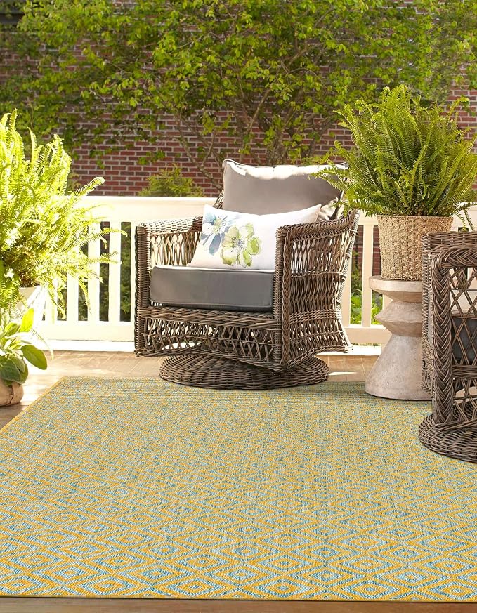 Unique Loom Jill Zarin Jill Zarin Outdoor Collection Area Rug - Costa Rica (6' 1" x 9' Rectangle, Yellow and Aqua/Light Blue)