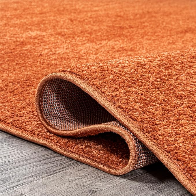 JONATHAN Y Haze Solid Low-Pile Orange 4' Round Indoor Area Rug, Coastal,Bohemian,Minimalist,Classic, Easy-Cleaning for Living Room,Bedroom,Kitchen,Pet Friendly,Non-Shedding (SEU100M-4R)