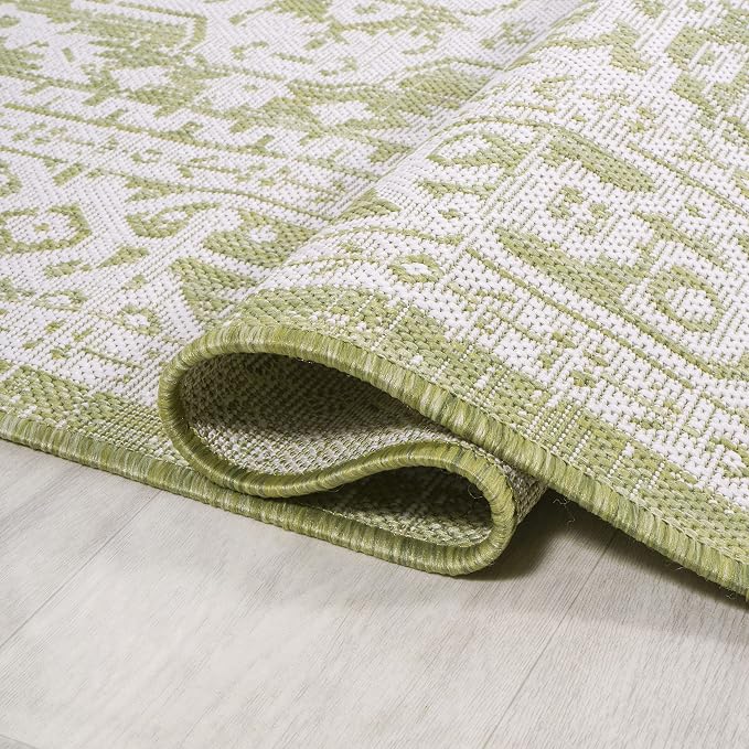 JONATHAN Y Medallion Weave Indoor Outdoor Round Area Rug 5 Ft Green/Cream, Sinjuri Textured for Backyard, Patio, Porch, Easy-Cleaning, High Traffic, Pet-Friendly, Non-Shedding (SMB101E-5R)