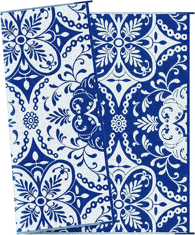 Outsunny Reversible Outdoor Rug Carpet, 9' x 12' Waterproof Plastic Straw Rug, Portable RV Camping Rugs with Carry Bag, Large Floor Mat for Backyard, Deck, Picnic, Beach, Blue & White Floral