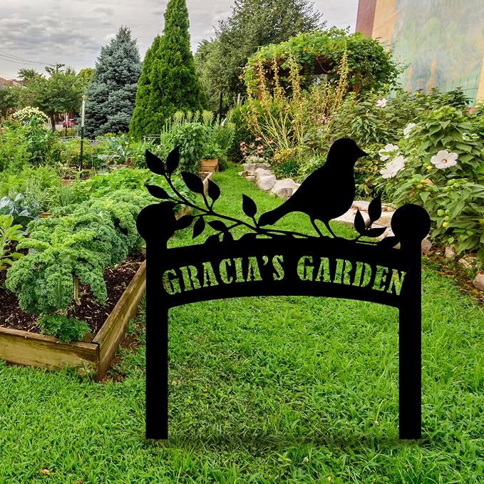 Personalized Birds Garden Sign with Stakes, Customized Birds Metal Garden Stake, Custom Sign for Flower Birds, Metal Yard Art, Patio Garden Decorations, Housewarming Gift