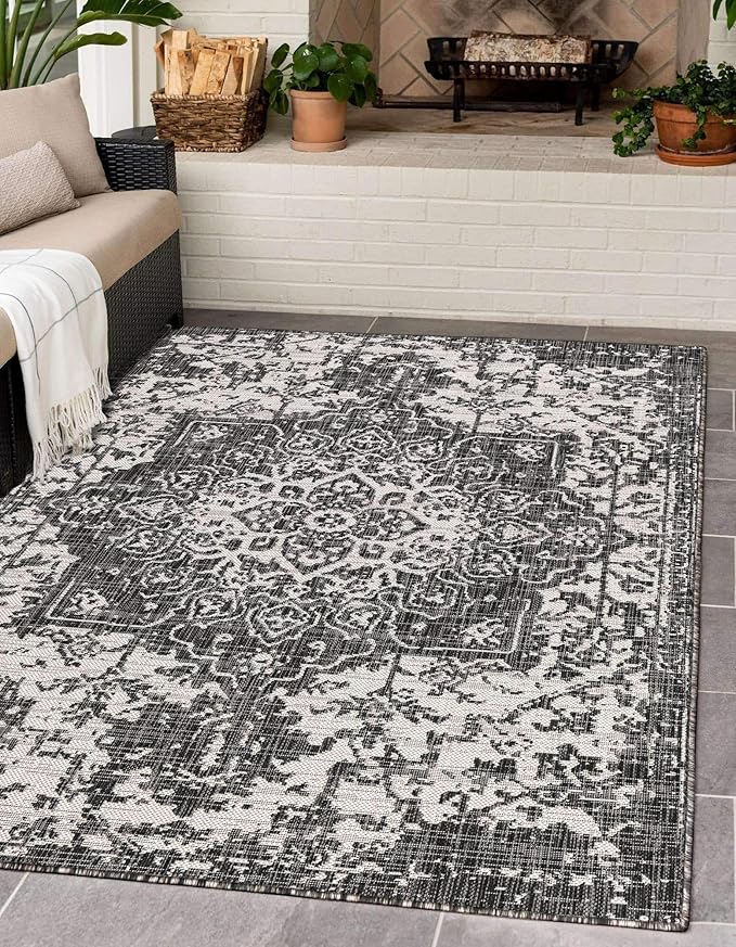 Unique Loom Outdoor Collection Area Rug - Dubai (2' 2' x 3' 1' Rectangle, Charcoal Gray/ Ivory)