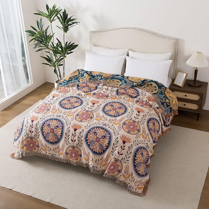 Phuryllic Boho Throw Blanket Full Size, Soft Cozy Cotton Muslin Quilt Blanket for Bed Decor, Floral Patterned Couch Sofa Chair Cover, Vintage Farmhouse Cottage Tapestry Woven Blanket, Beige&Blue
