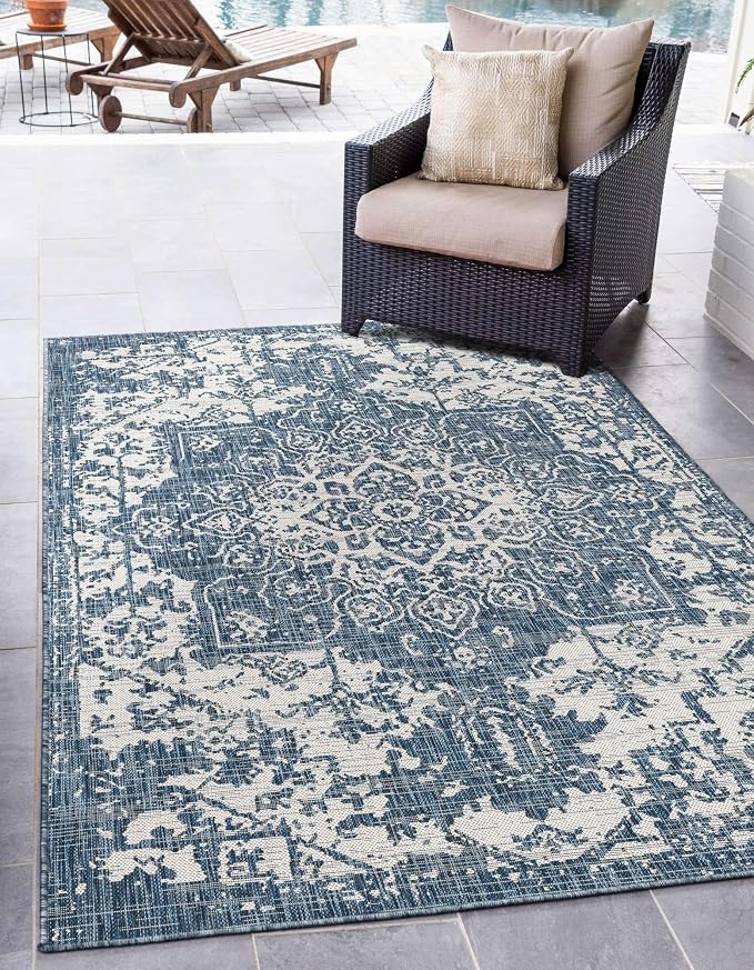Unique Loom Outdoor Collection Area Rug - Dubai (4' 1' x 6' 1' Rectangle, Blue/ Ivory)