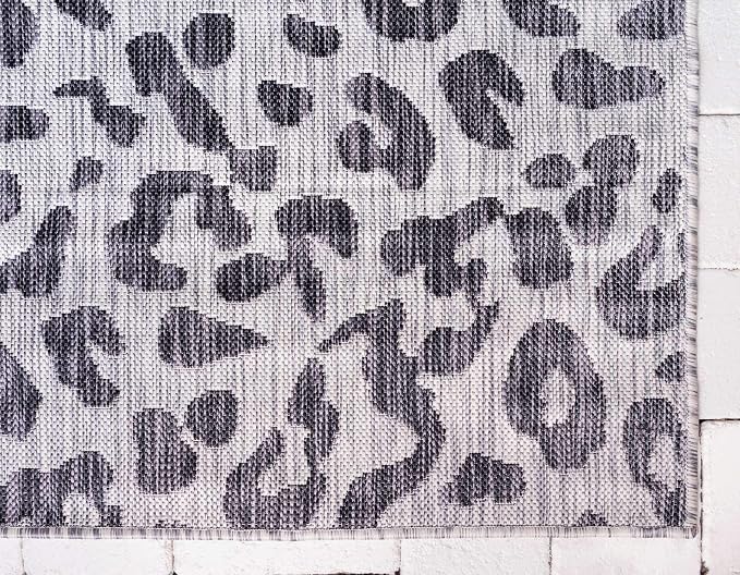 Unique Loom Outdoor Safari Collection Area Rug - Leopard (4' 1" x 6' 1" Rectangle, Light Gray/ Gray)