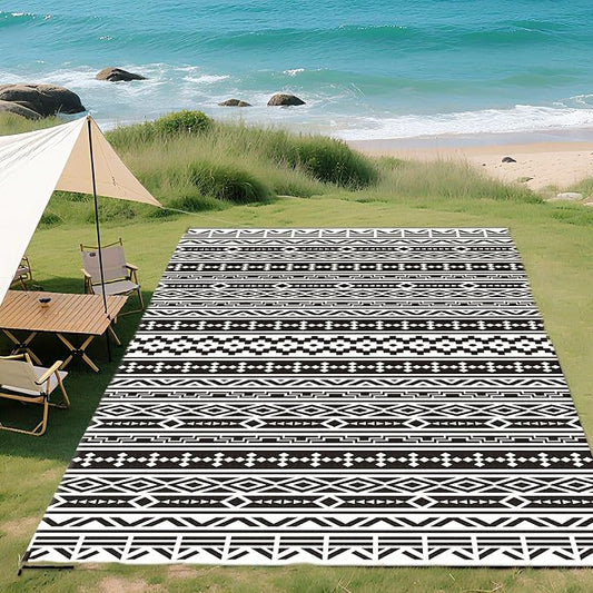 Outsunny Outdoor Rug for Patio, 9' x 18' Waterproof Large Mat, Reversible Plastic Straw Rug for Decor, Portable Outside RV Camping Area Carpet Mat for Backyard Porch Deck Picnic, Black White Geometric