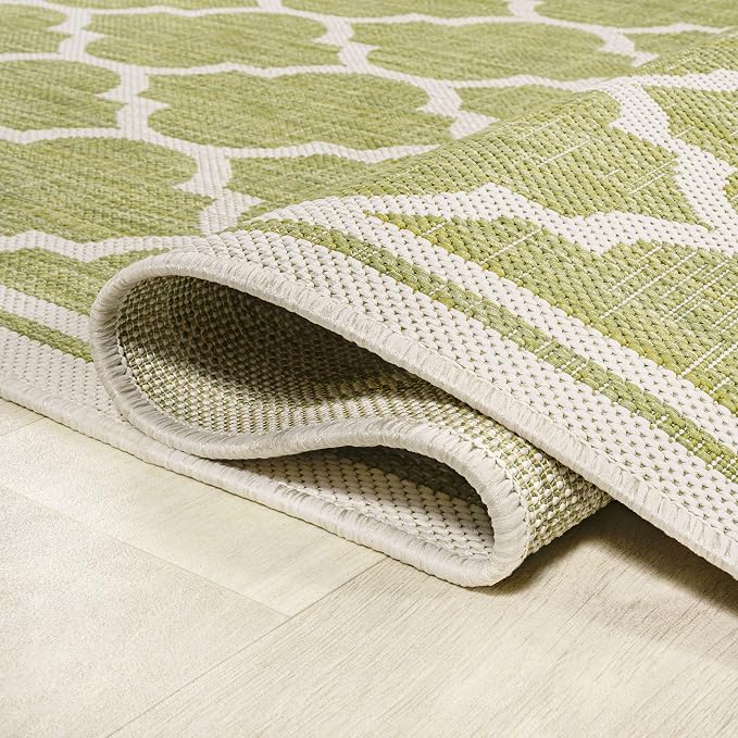 JONATHAN Y Moroccan Trellis Indoor Outdoor Runner Rug 2X8 Green/Cream, Trebol Textured Weave for Backyard, Patio, Porch, Easy-Cleaning, High Traffic, Pet-Friendly, Non-Shedding (SMB109G-28)