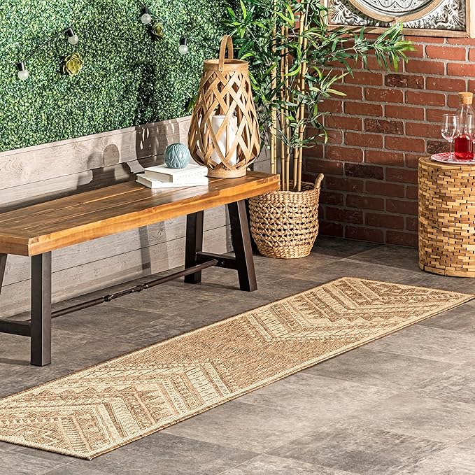 Nuloom Outdoor Performance Collection Landry Brown/Ivory, 2' x 8', Soft and Cozy, High Traffic, Stain Resistant, Easy Clean, Durable Runner for Indoor/Outdoor Patio, Deck, Porch, Garden, Courtyard