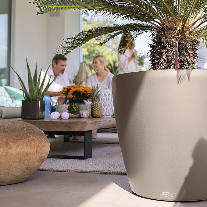 Lechuza Classico Color 70 Sand Brown, Self-Watering Large Round Planter, D27.6 H25.2 in