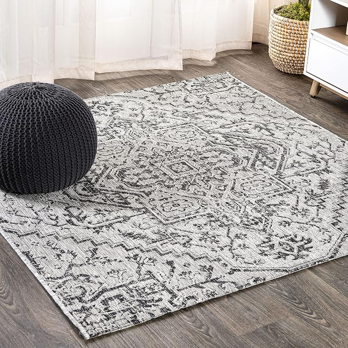 JONATHAN Y Boho Medallion Indoor Outdoor Square Area Rug 3X3 Black/Gray, Estrella Textured Weave for Backyard, Patio, Porch, Easy-Cleaning, High Traffic, Pet-Friendly, Non-Shedding (SMB105D-3SQ)