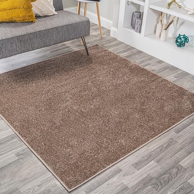 JONATHAN Y Haze Solid Low-Pile Brown 5x5 Square Indoor Area Rug, Coastal,Bohemian,Minimalist,Classic, Easy-Cleaning for Living Room,Bedroom,Kitchen,Pet Friendly,Non-Shedding (SEU100J-5SQ)