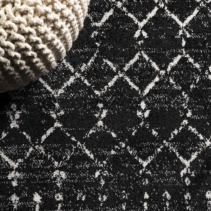 JONATHAN Y Boho Vintage Diamond Black/Ivory Square Area Rug 3X3 ft, Moroccan Hype for Living Room, Bedroom, Kitchen, Office, Easy-Cleaning, High Traffic, Pet-Friendly, Non-Shedding (MOH101D-3SQ)