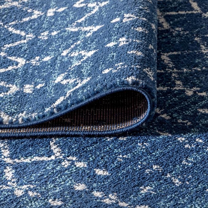 JONATHAN Y Boho Vintage Diamond Blue/White Indoor Area Rug 4X6 ft, Moroccan Hype for Living Room, Bedroom, Kitchen, Office, Easy-Cleaning, High Traffic, Pet-Friendly, Non-Shedding (MOH101A-4)