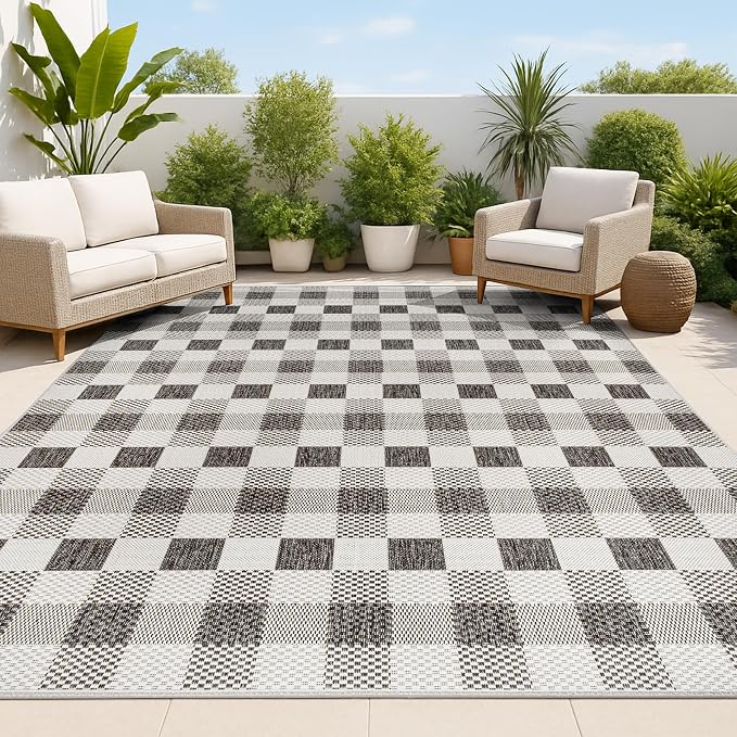 JONATHAN Y Geometric Bold Gingham Indoor Outdoor Area Rug 4X6 Black/Cream, Darcy Traditional for Backyard, Patio, Porch, Easy-Cleaning, High Traffic, Pet-Friendly, Non-Shedding (TSN201A-4)
