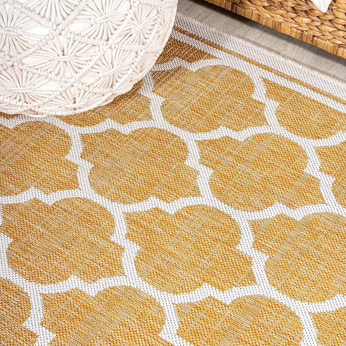 JONATHAN Y Moroccan Trellis Indoor Outdoor Runner Rug 2X8 Yellow/Cream, Trebol Textured Weave for Backyard, Patio, Porch, Easy-Cleaning, High Traffic, Pet-Friendly, Non-Shedding (SMB109F-28)