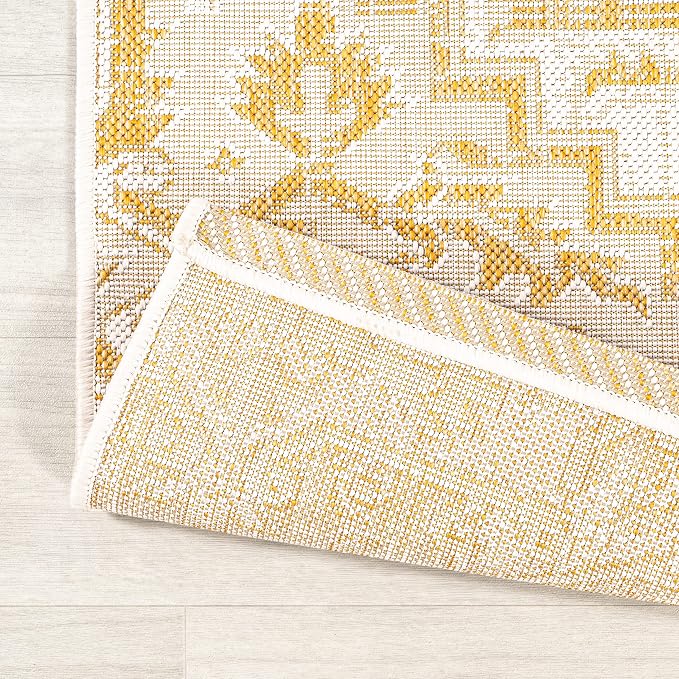 JONATHAN Y Boho Medallion Indoor Outdoor Area Rug 3X5 Cream/Yellow, Estrella Textured Weave for Backyard, Patio, Porch, Easy-Cleaning, High Traffic, Pet-Friendly, Non-Shedding (SMB105H-3)