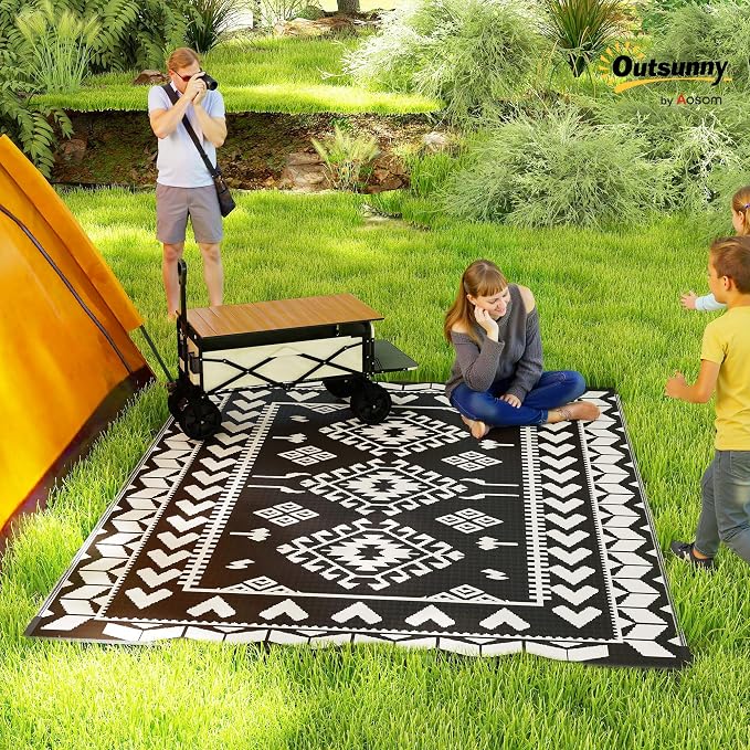 Outsunny Outdoor Rug for Patio, 8' x 10' Waterproof Large Mat, Reversible Plastic Straw Rug for Decor, Portable Outside RV Camping Area Carpet Mat for Backyard Porch Deck Picnic, Black & White Rhombus