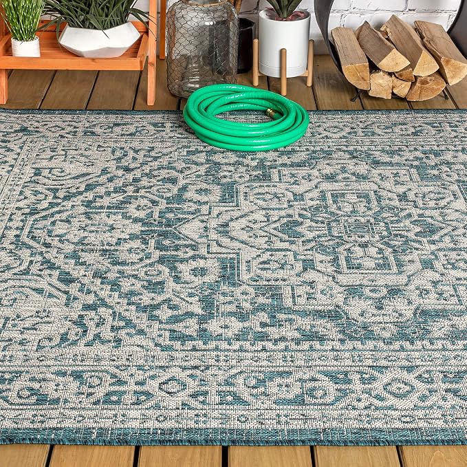 JONATHAN Y Medallion Weave Indoor Outdoor Area Rug 4X6 Teal Blue/Gray, Sinjuri Textured for Backyard, Patio, Porch, Easy-Cleaning, High Traffic, Pet-Friendly, Non-Shedding (SMB101C-4)