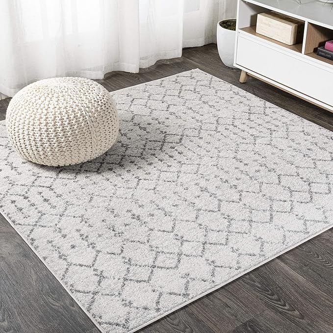 JONATHAN Y Boho Vintage Diamond Cream/Gray Square Area Rug 9X9 ft, Moroccan Hype for Living Room, Bedroom, Kitchen, Office, Easy-Cleaning, High Traffic, Pet-Friendly, Non-Shedding (MOH101B-9SQ)