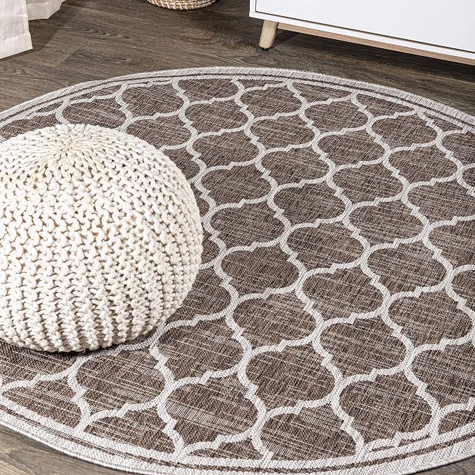 JONATHAN Y Moroccan Trellis Indoor Outdoor Round Area Rug 5 Ft Espresso/Taupe, Trebol Textured Weave for Backyard, Patio, Porch, Easy-Cleaning, High Traffic, Pet-Friendly, Non-Shedding (SMB109B-5R)